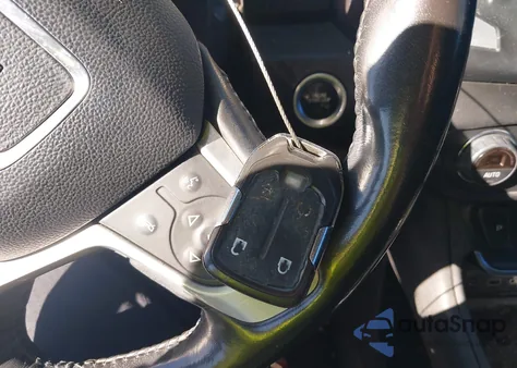 2019 GMC Terrain Slt z USA, uszkodzony, nr VIN 3GKALPEV3KL363413